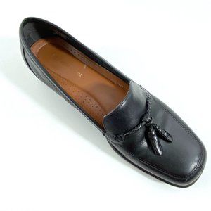 ❤️ Naturalizer Black Tassle Slip on Leather Loafer - 8M 1inch comfortable